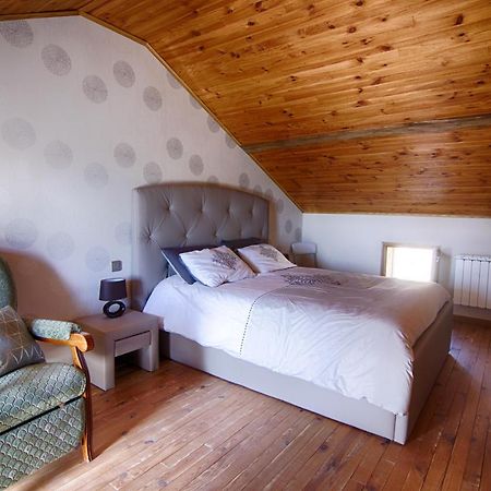 Chambre D'Hotes Au Chant Des Vents Thurageau ภายนอก รูปภาพ